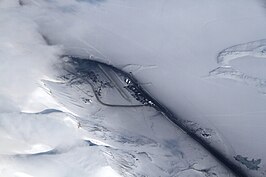 Het vliegveld gezien vanuit de lucht