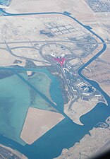 Il Ferrari World e il circuito di Yas Marina