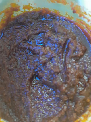 <span class="mw-page-title-main">Pilpelchuma</span> Israeli chilli-garlic paste