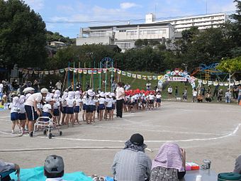 Tir à la corde pendant un undokai