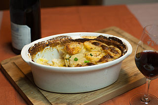 <span class="mw-page-title-main">Gratin dauphinois</span> French potato dish