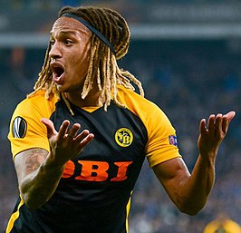 Mbabu in 2017 als speler van Young Boys