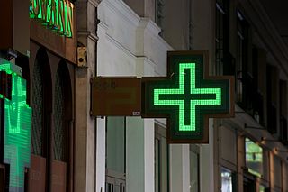 <span class="mw-page-title-main">Pharmacy (shop)</span> Shop that provides pharmaceutical drugs