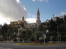 Ilesia y convento d'o Sagrado Corazón de Chesús en San Juan de Aznalfarache