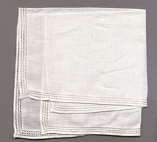 <span class="mw-page-title-main">Linen</span> Textile made from spun flax fibre