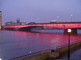 De huidige brug