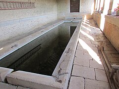 L'intérieur du lavoir.