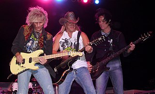 <span class="mw-page-title-main">Poison (band)</span> American glam metal band