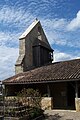 Porche et entrée de l'église, au sud (août 2011)