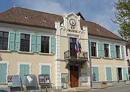 La mairie.