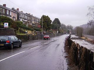 <span class="mw-page-title-main">Newbridge, Caerphilly</span> Human settlement in Wales