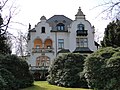 Villa Lange: Einzeldenkmal o. g. Sachgesamtheit (Obj. 09213805): Villa, Nebengebäude, Villengarten und Einfriedung