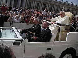 PapstJPII 2004 09 22