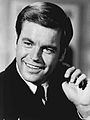 Robert Wagner interpreta Teddy Leopold