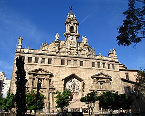 Vista de la façana de Sant Joan del Mercat de València