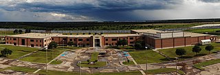 <span class="mw-page-title-main">Sealy High School</span> High school in Sealy, Austin County, Texas, United States