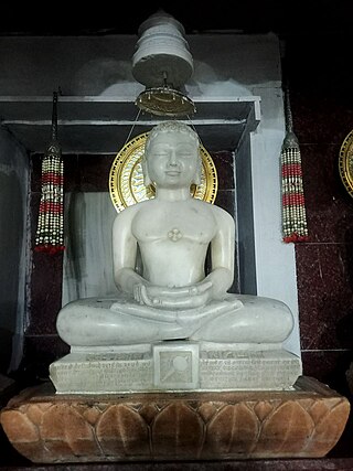 <span class="mw-page-title-main">Dharmanatha</span> 15th Tirthankara in Jainism in current cycle of Jain cosmology