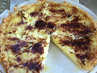 <span class="mw-page-title-main">Custard pie</span> Pastry container with a sweet egg mixture