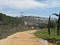 מראה מזרחה לכיוון מנהרת הארזים. ברקע נראים ליפתא והר חוצבים