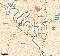 Location (in red) within Paris inner and outer suburbs