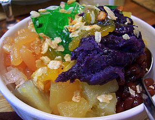 <i>Halo-halo</i> Filipino dessert