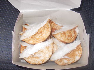 <span class="mw-page-title-main">Kue pancong</span> Indonesian coconut hot cake