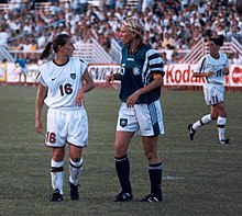 Fitschen (5) marking Tiffeny Milbrett (16) of the United States in 1998 Milbrett34.jpg