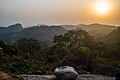 Coucher de soleil sur les collines de Kamaté Shakaloké (Glazoué).