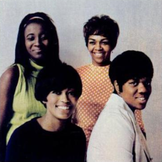 <span class="mw-page-title-main">The Sweet Inspirations</span> American R&B vocal group