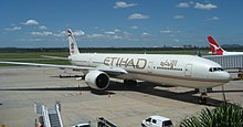 Etihad Airways Boeing 777 at the International Terminal at Brisbane Airport Etihad B777-300ER Brisbane.jpg