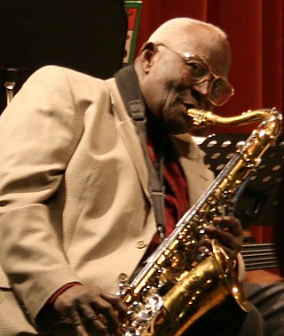 <span class="mw-page-title-main">Andy Hamilton (jazz saxophonist)</span> British jazz saxophonist (1918–2012)