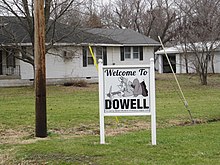 Entering Dowell Dowell, IL.JPG