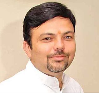 <span class="mw-page-title-main">Ashish Deshmukh</span> Indian politician