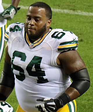 <span class="mw-page-title-main">Justin McCray</span> American football player (born 1992)