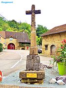 Croix du carrefour de la gendarmerie.