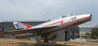 <span class="mw-page-title-main">Dassault Super Mystère</span> Fighter-bomber in France