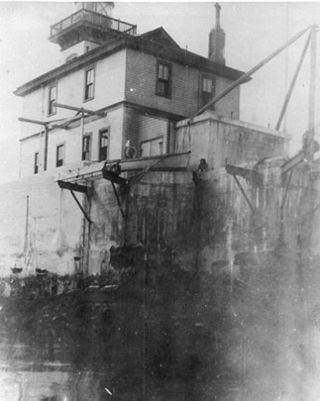 <span class="mw-page-title-main">Lincoln Rock Light</span> Lighthouse located on Lincoln Island, a small islet of Alaska, U.S.