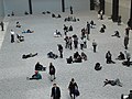 Frå installasjonen Sunflower Seeds av Ai Weiwei i Tate Modern Turbine Hall.