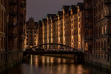 Hamburg, Germany (fa) (2016, de, 27th)