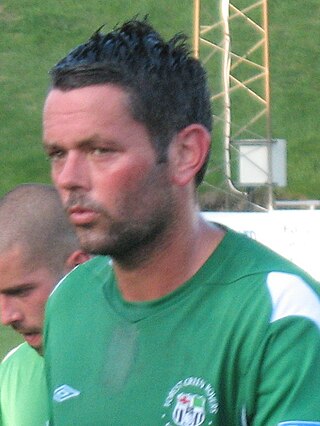 <span class="mw-page-title-main">Jerry Gill</span> British footballer (born 1970)