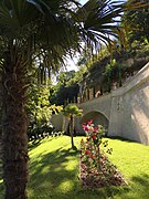 Vue latérale sur les Grands parterres