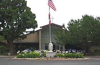 <span class="mw-page-title-main">Marymount California University</span> Former Catholic university in Rancho Palos Verdes, California, US