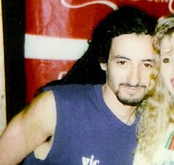 Mike Bordin vuonna 1990