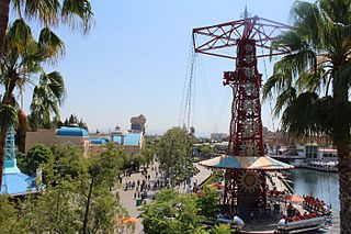 <span class="mw-page-title-main">Paradise Gardens Park</span> Themed land at the Disney California Adventure theme park