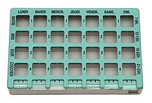 Pill organizer Pilulier 03.jpg