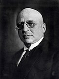 Black-and-white photographic portrait of Fritz Haber