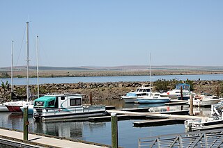 <span class="mw-page-title-main">Irrigon, Oregon</span> City in Morrow County, Oregon, United States