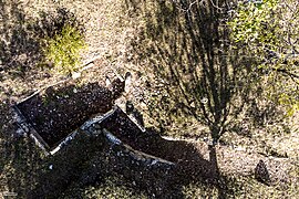 Vue aérienne du couloir d'accès et de la chambre mortuaire