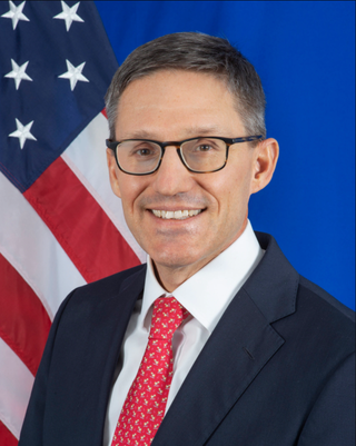 <span class="mw-page-title-main">Derek Chollet</span> American government official and foreign policy advisor