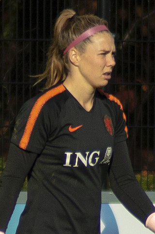 <span class="mw-page-title-main">Lize Kop</span> Dutch footballer